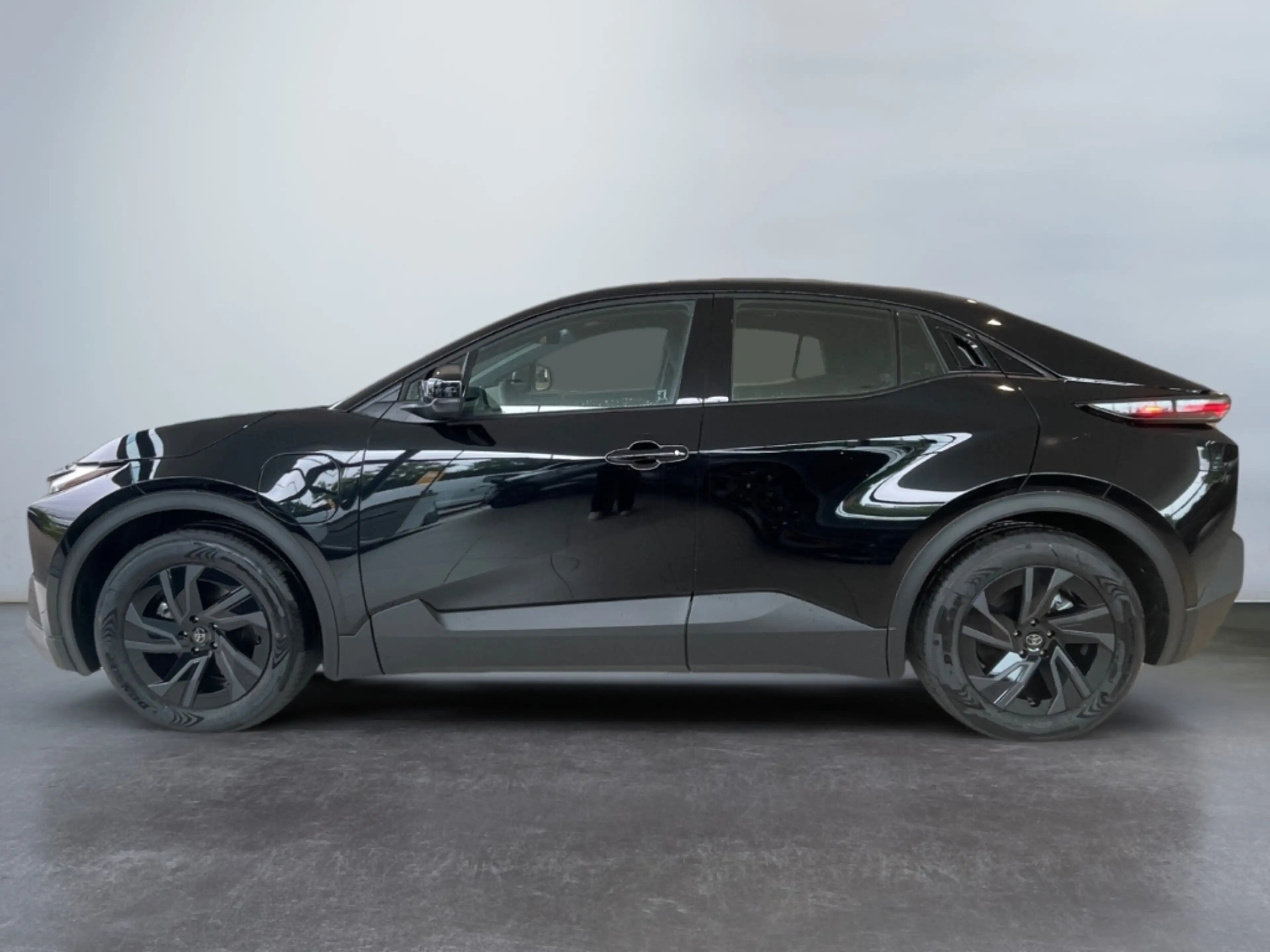 Toyota C-HR+ BEV 123kW ECV 4x2 5-tuerig - SUV ACTIVE — photo 5