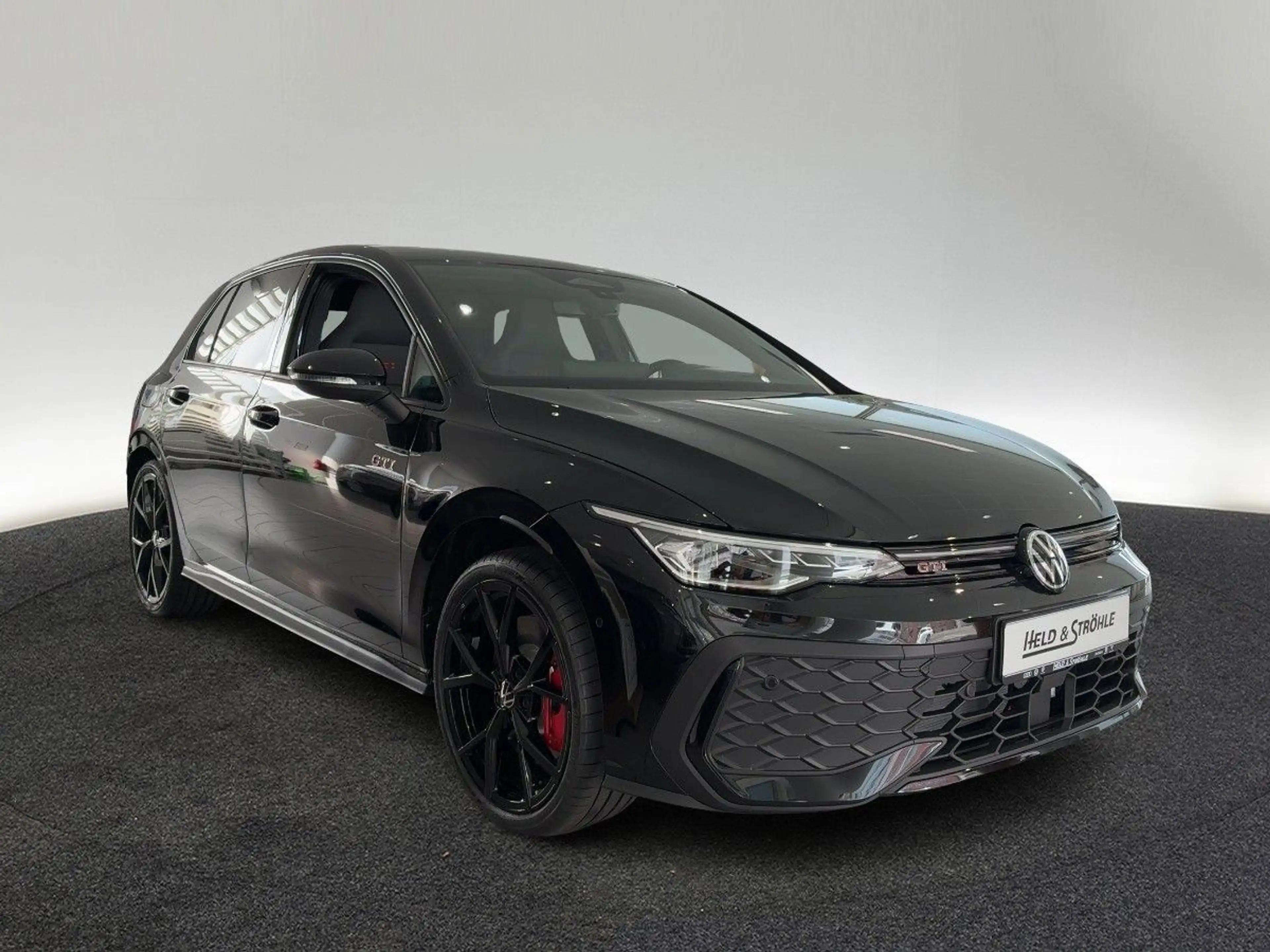 Volkswagen Golf GTI Black Business&Komfort WKR RFK Harman — photo 5