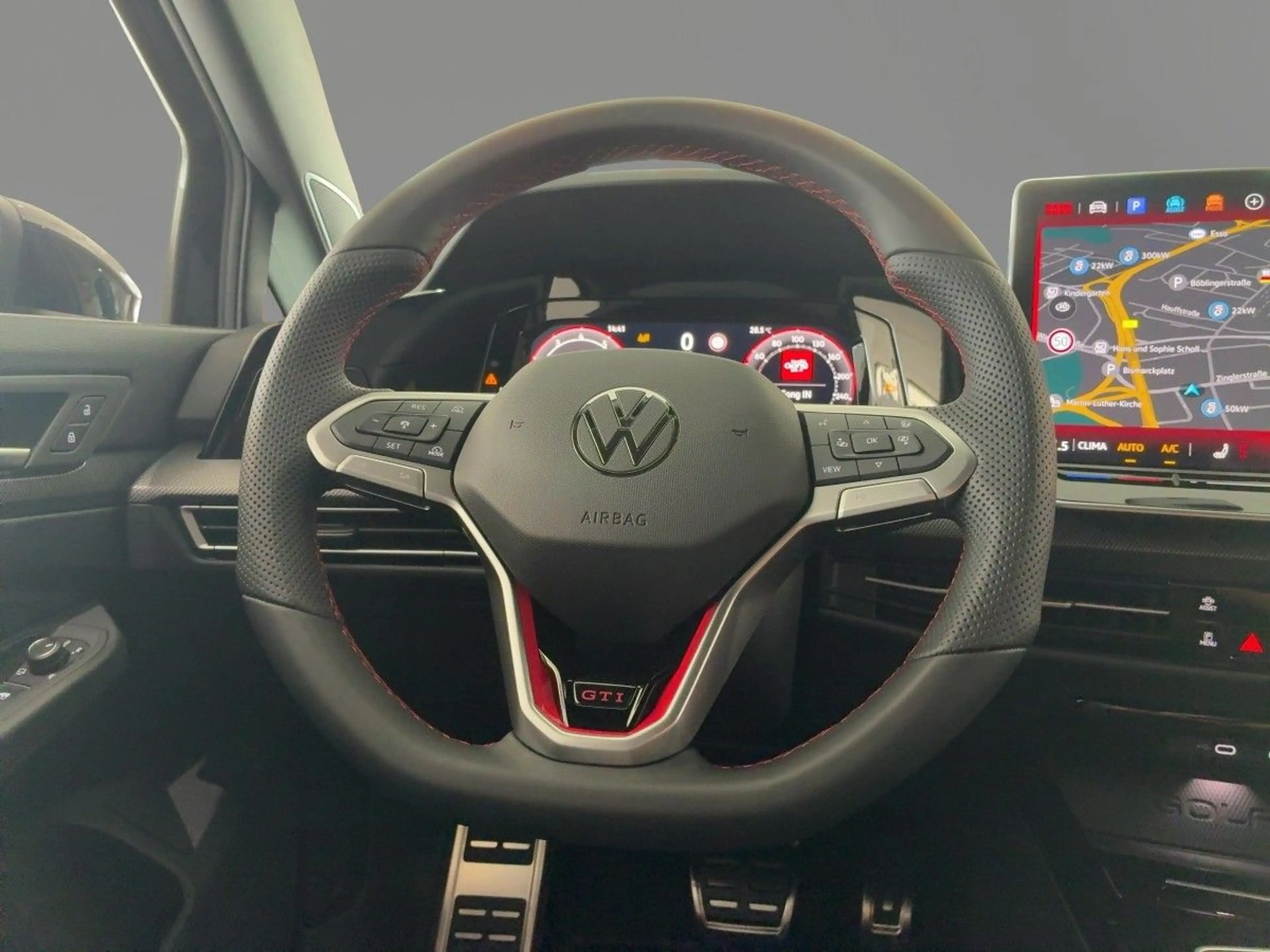 Volkswagen Golf GTI Black Business&Komfort WKR RFK Harman — photo 10