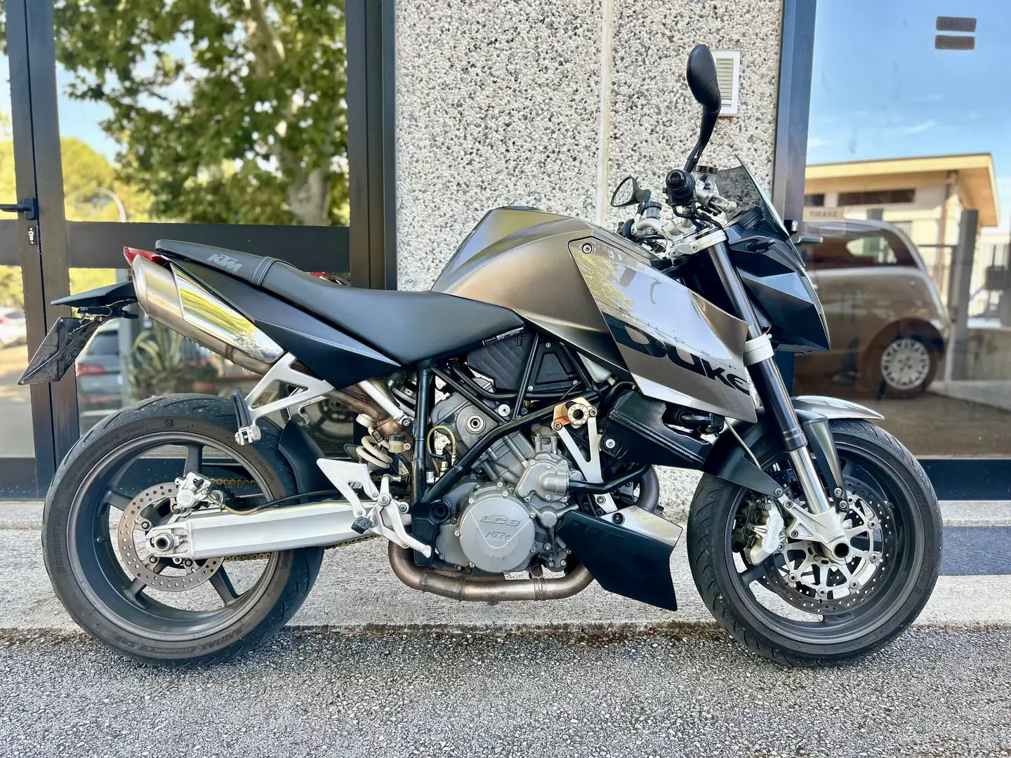 KTM 990 Super Duke APPENA TAGLIANDATA - GOMME NUOVE ! Grey - 1
