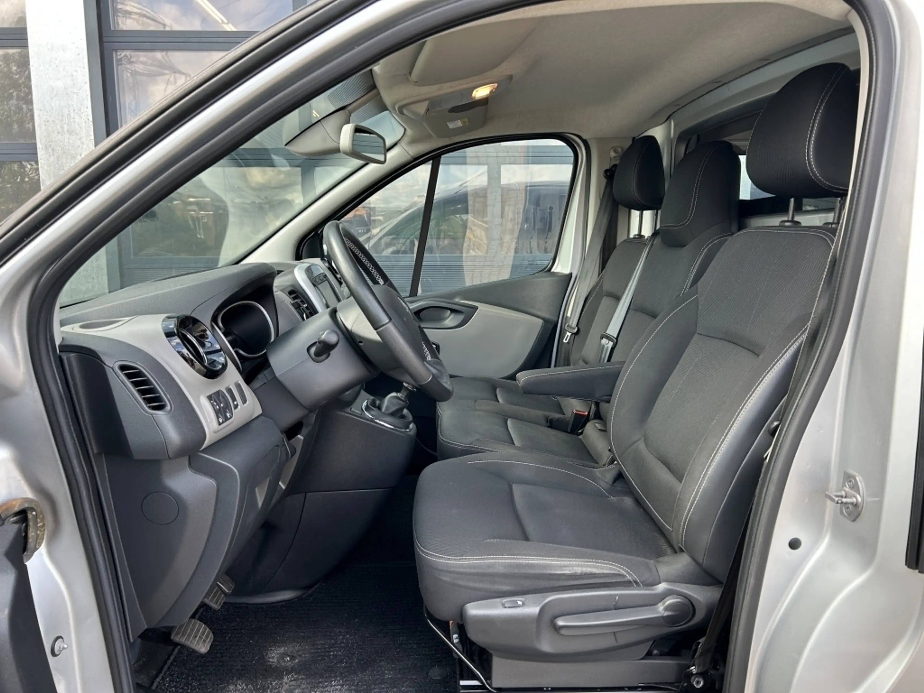 Renault Trafic GB 1.6 dCi 125pk L2H1 T29 Luxe — photo 5