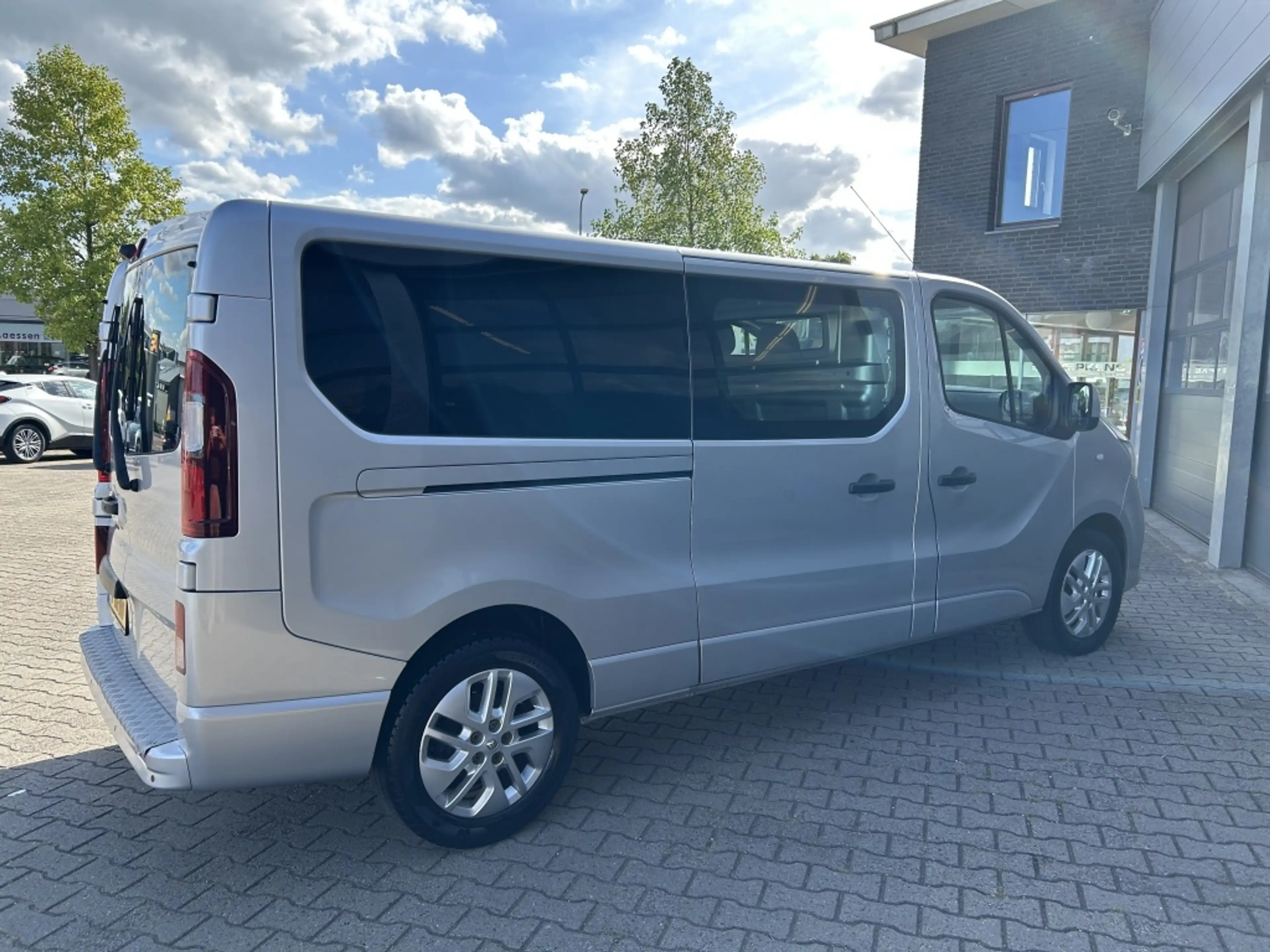 Renault Trafic GB 1.6 dCi 125pk L2H1 T29 Luxe — photo 11