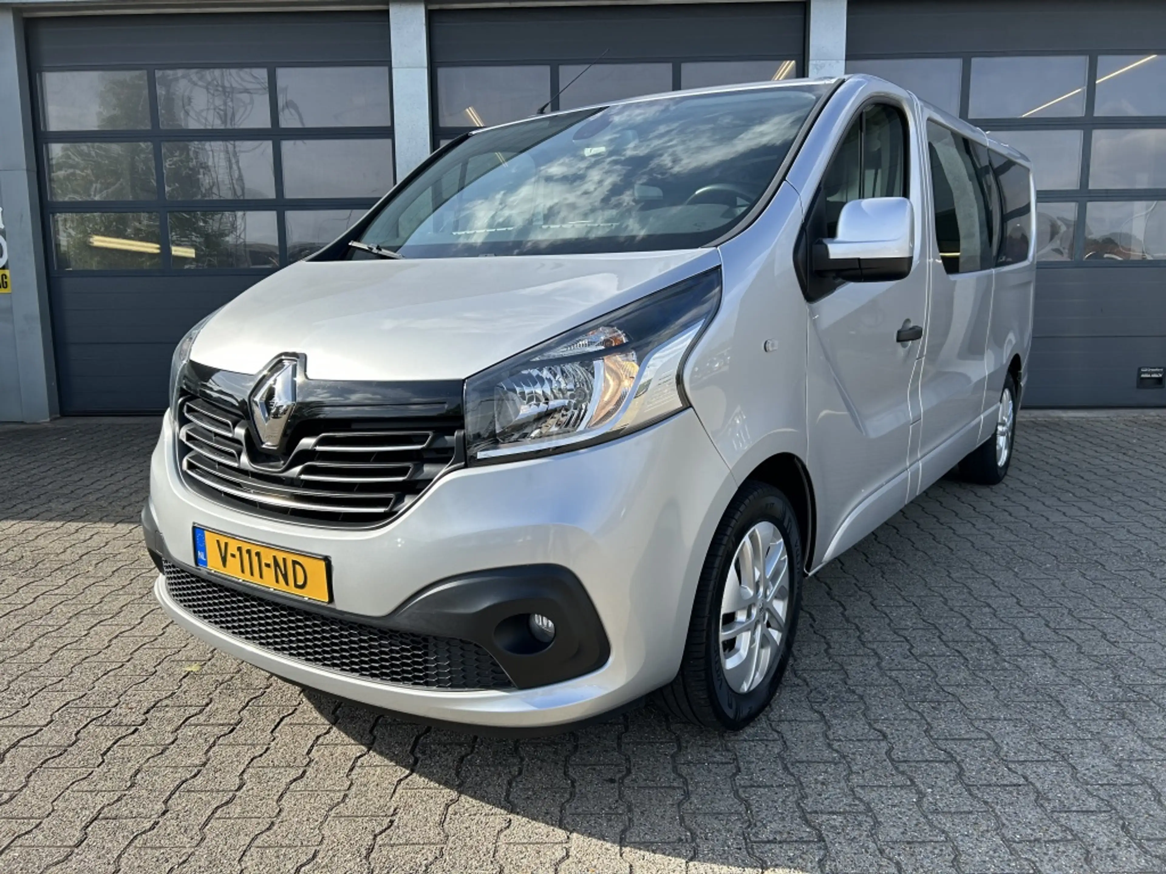 Renault Trafic GB 1.6 dCi 125pk L2H1 T29 Luxe