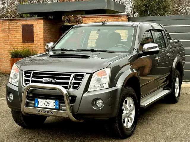 Isuzu D-Max 3.0D aut-Doppia Cab.-125000km REALI-Garanzia-2010