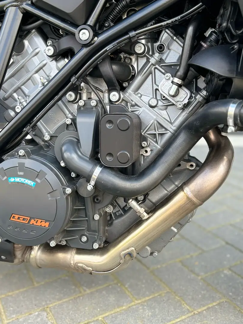 KTM 1290 Super Duke R Powerparts | Performance pack | Uitstekende staat Zwart - 2