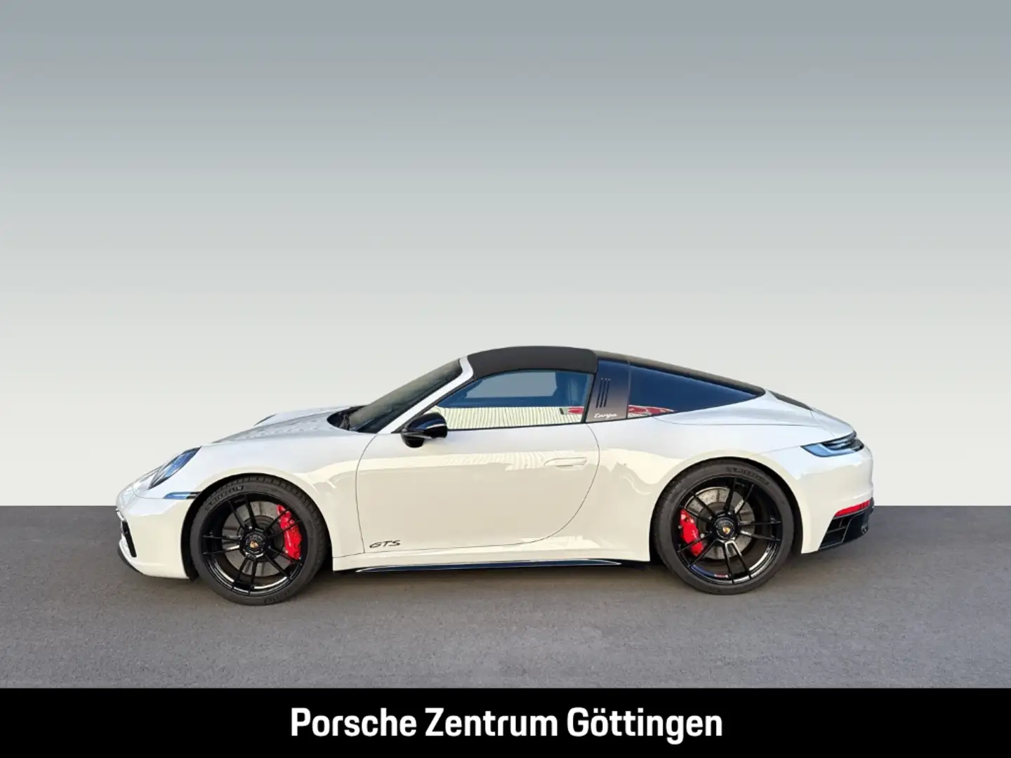 Porsche 992 911 Targa 4 GTS Liftsystem-VA Surround-View Blanc - 2