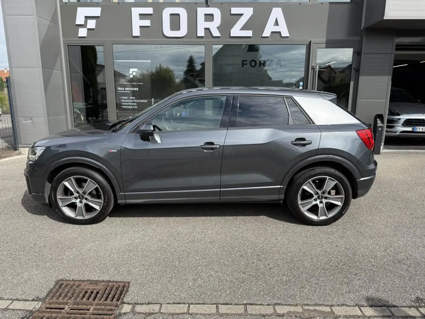 Audi Q2 1.5 35 TFSI COD - 150 - BV S-tronic S Line Gris - 2