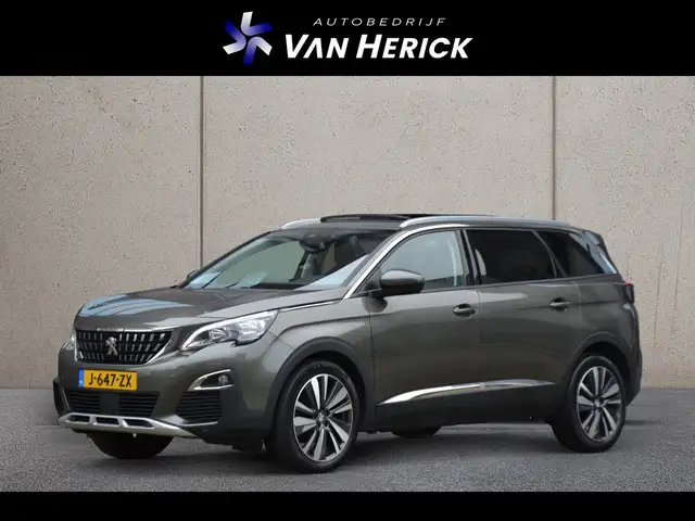 Peugeot 5008 1.2 PureTech Premium Automaat 7 persoons | Panoram