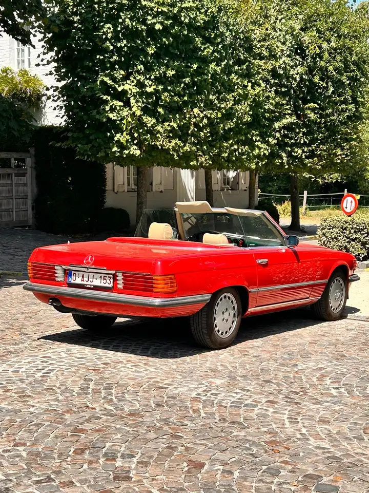 Mercedes-Benz SL 300 Cabrio, foto 1