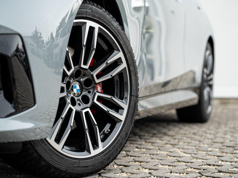 BMW 520 d xDrive Lim M-Sport PRO AHK PANO ACC H&K 360° — photo 5