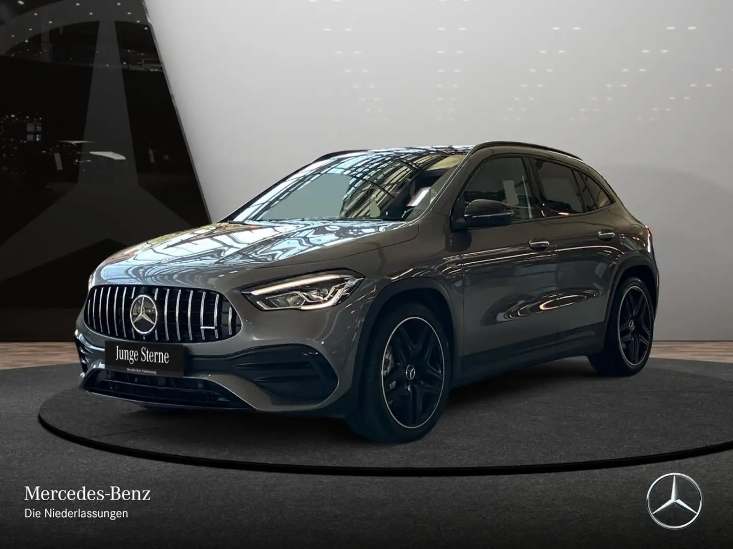 Mercedes-Benz GLA 35 AMG GLA 35 4M AMG+PANO+AHK+LED+KAMERA+TOTW+KEYLESS+8G Gris - 2