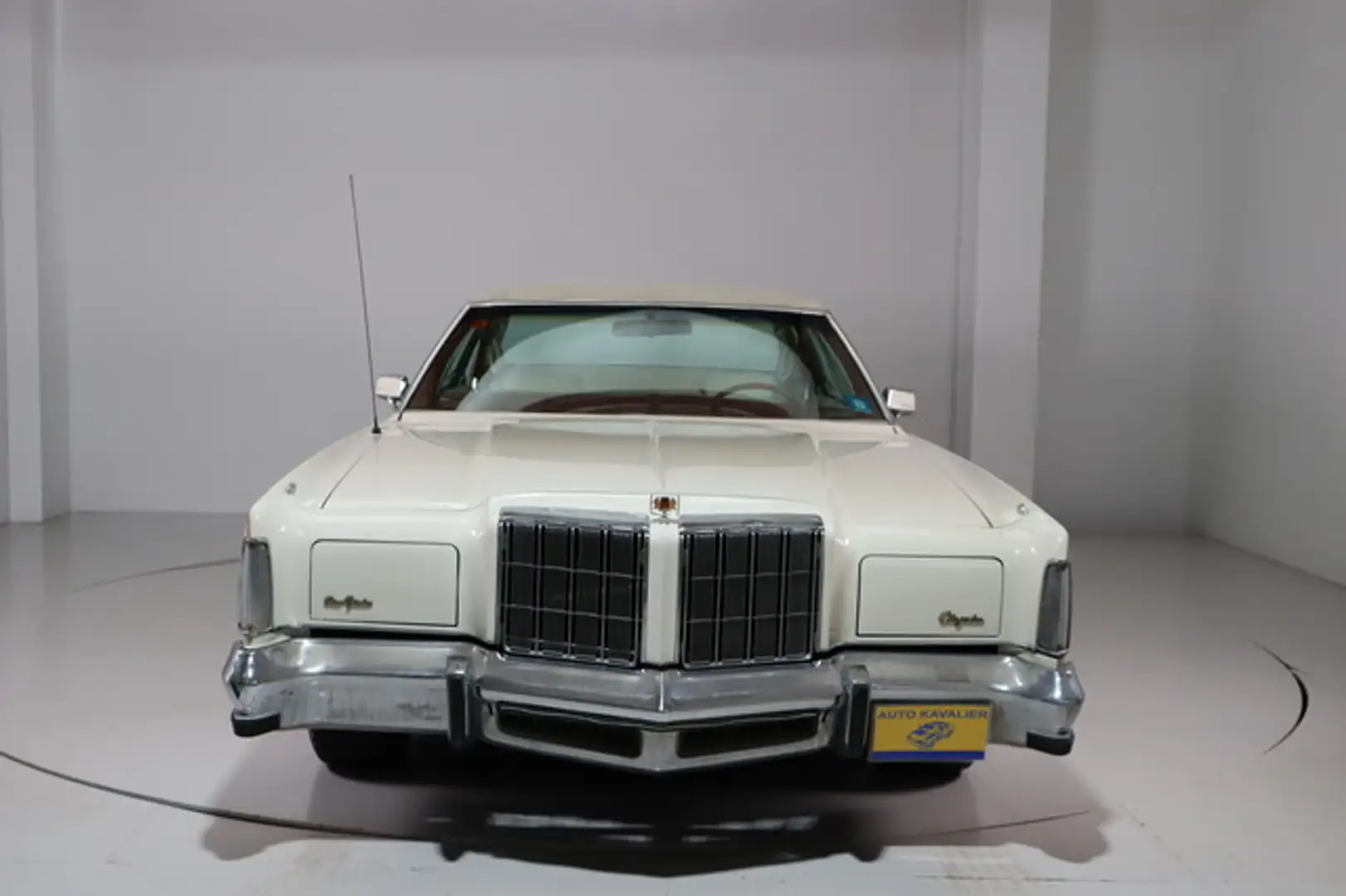 Chrysler New Yorker V8 7.2 * Leder * Klima * el. Sitze Wit - 2