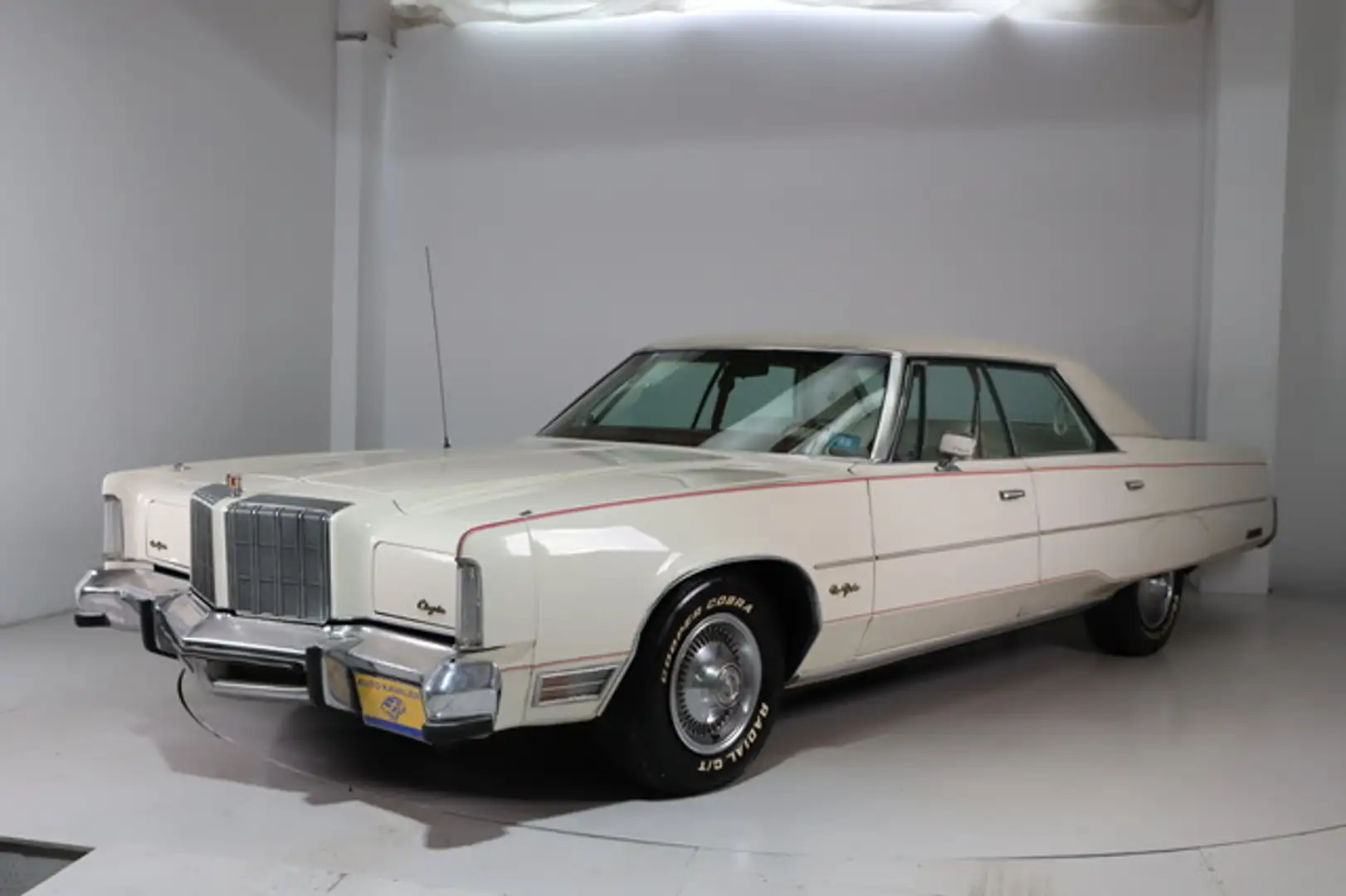 Chrysler New Yorker V8 7.2 * Leder * Klima * el. Sitze Weiß - 1