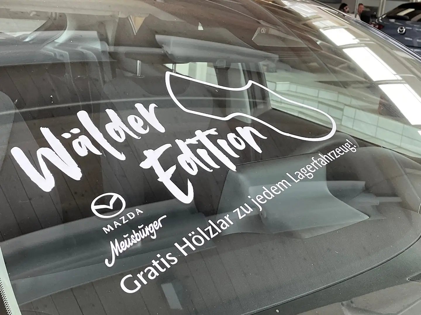 Mazda 2 Mazda2 Hybrid Prime Line Aut. Grau - 2