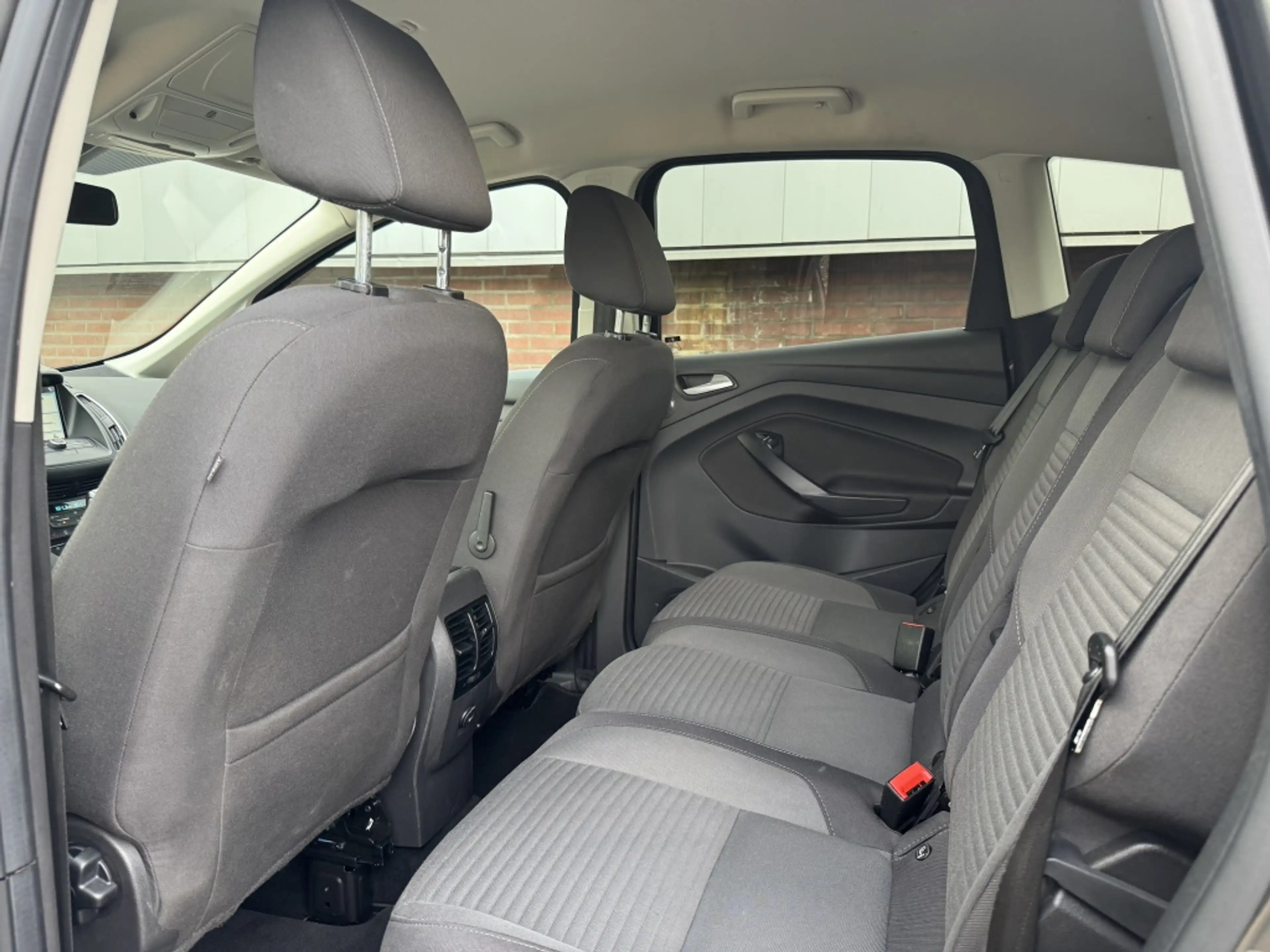 Ford C-Max Automaat 1.5 Titanium — photo 11