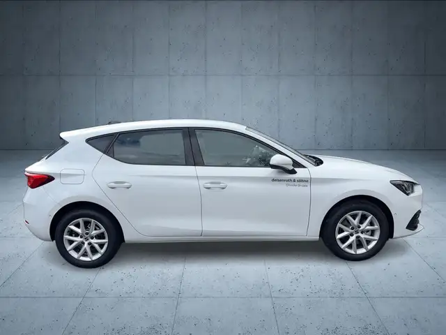 Seat Leon view 6