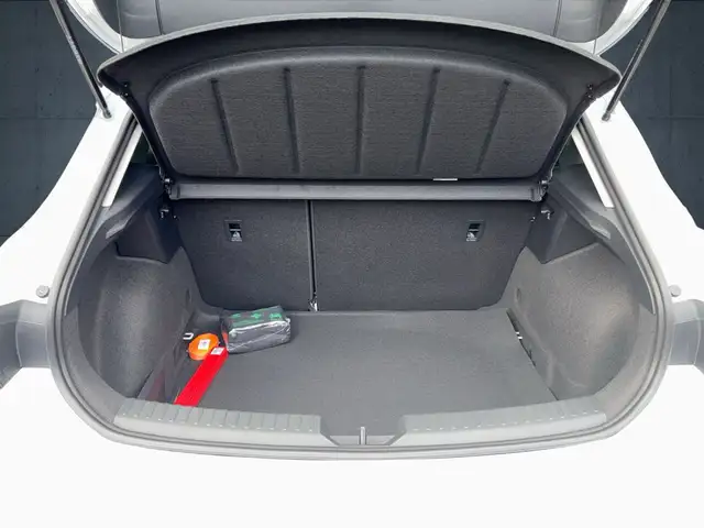 Seat Leon view 13