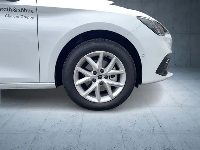 Seat Leon view 7