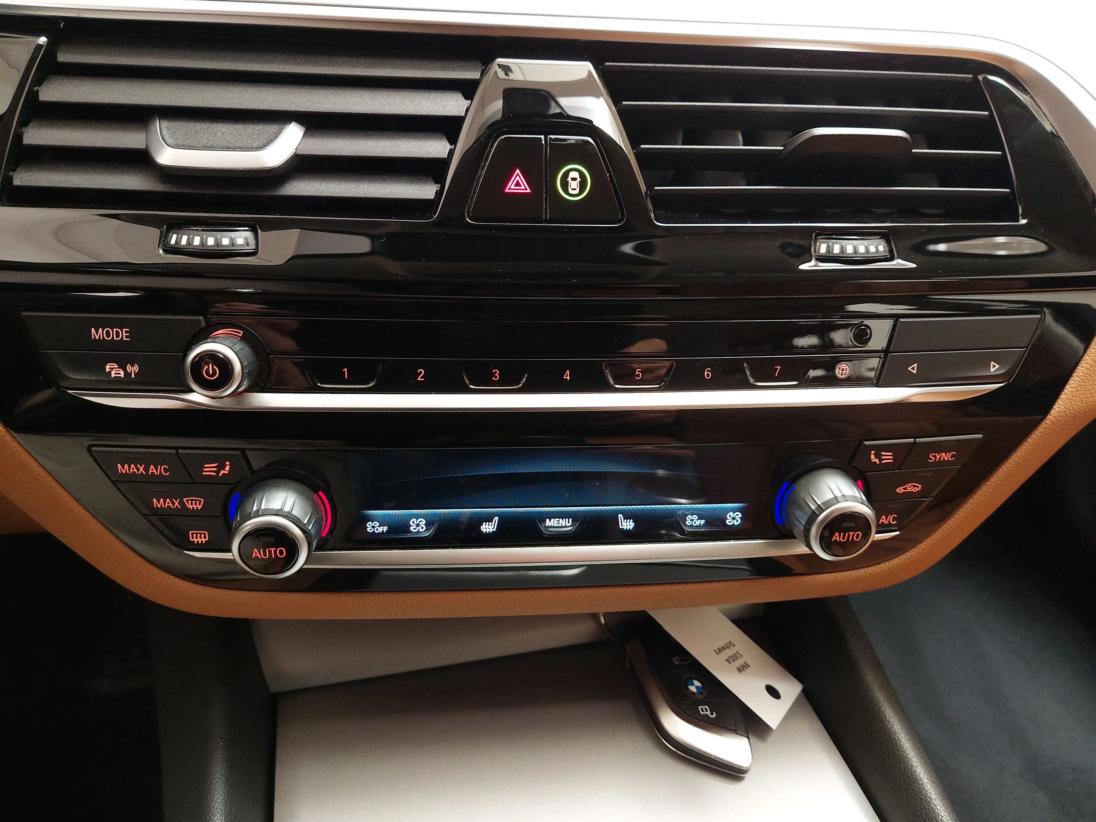 BMW 530 dA Touring xDr Leder Navi LED LC prof. RFK — photo 15