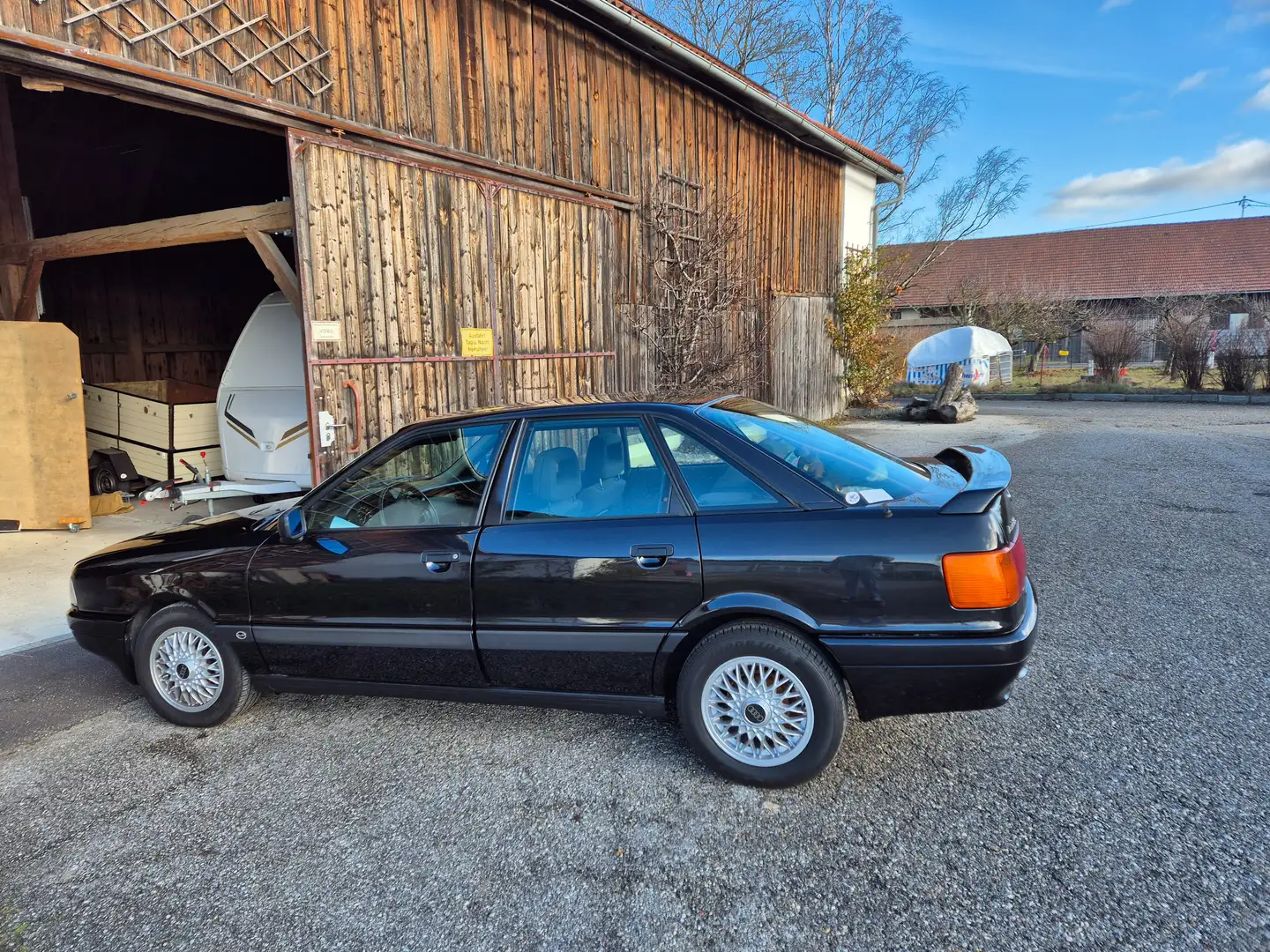 Audi 80 80 1,6 TD Černá - 2