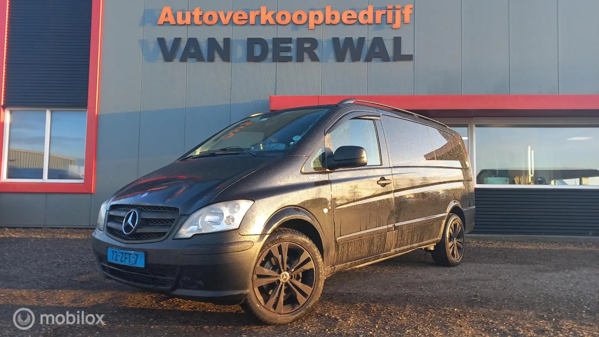 Mercedes-Benz Vito Bus 113 CDI 320 Lang/MARGE/9 PERSOONS/AIRCO Schwarz - 1