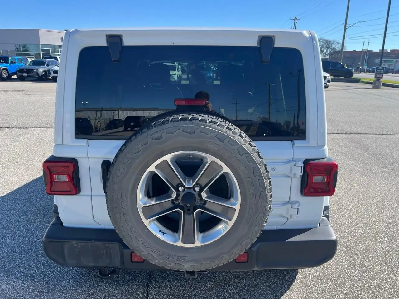 Jeep Wrangler снимка Jeep Wrangler