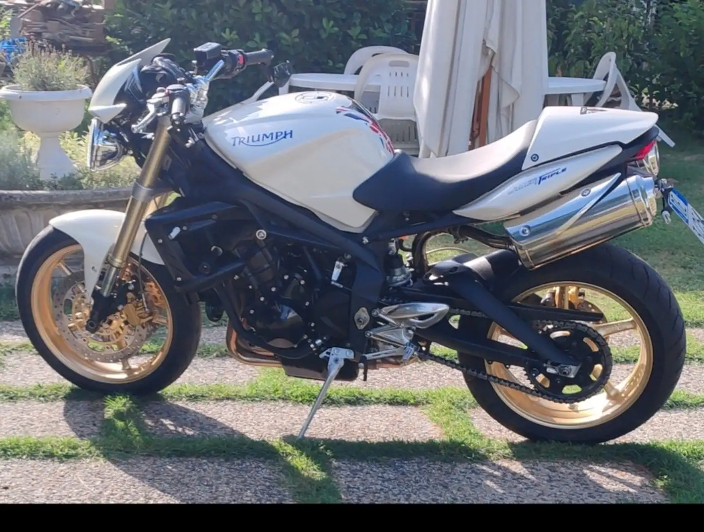 Triumph Street Triple 675 Bianco - 1