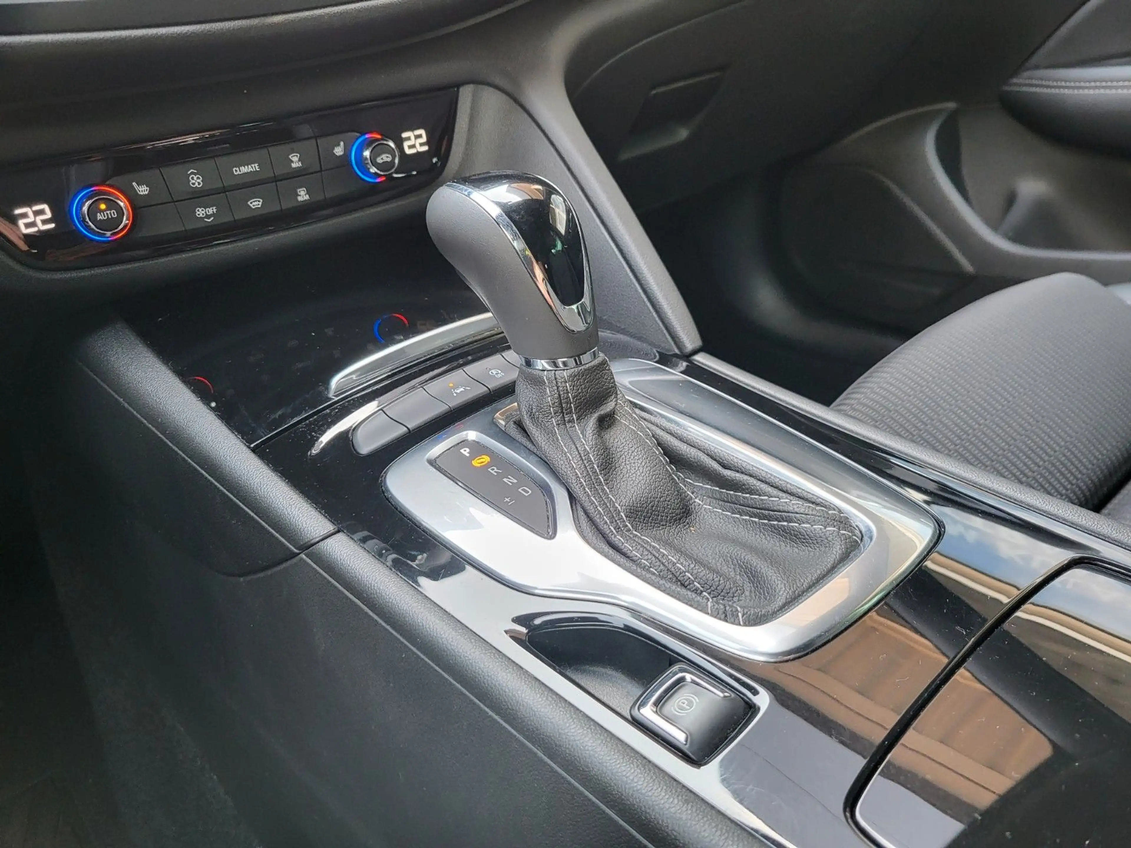 Opel Insignia B ST"Premium Elegance"Massage/Pixel-LED — photo 15