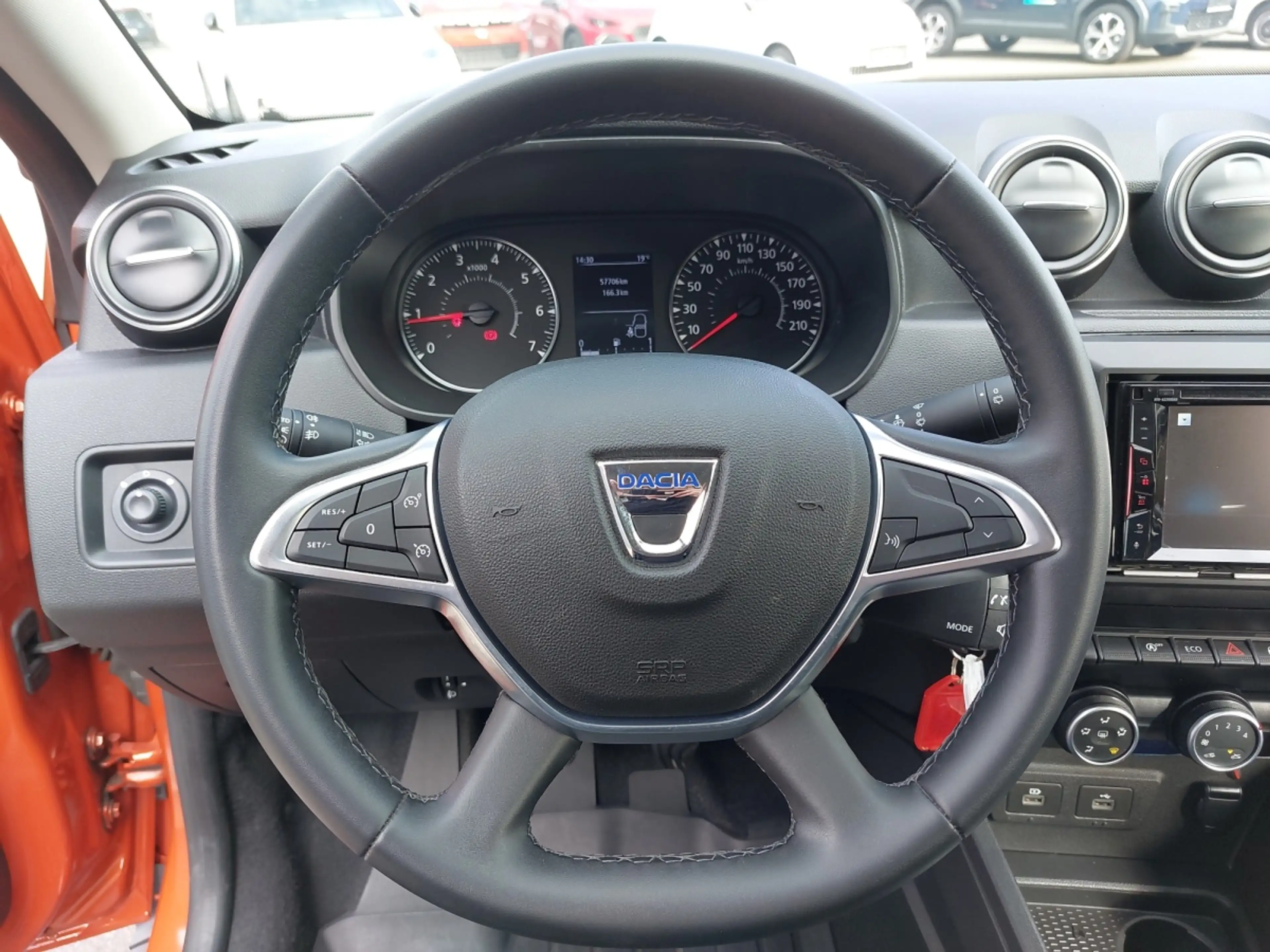 Dacia Duster TCe 130 PF Comfort — photo 13