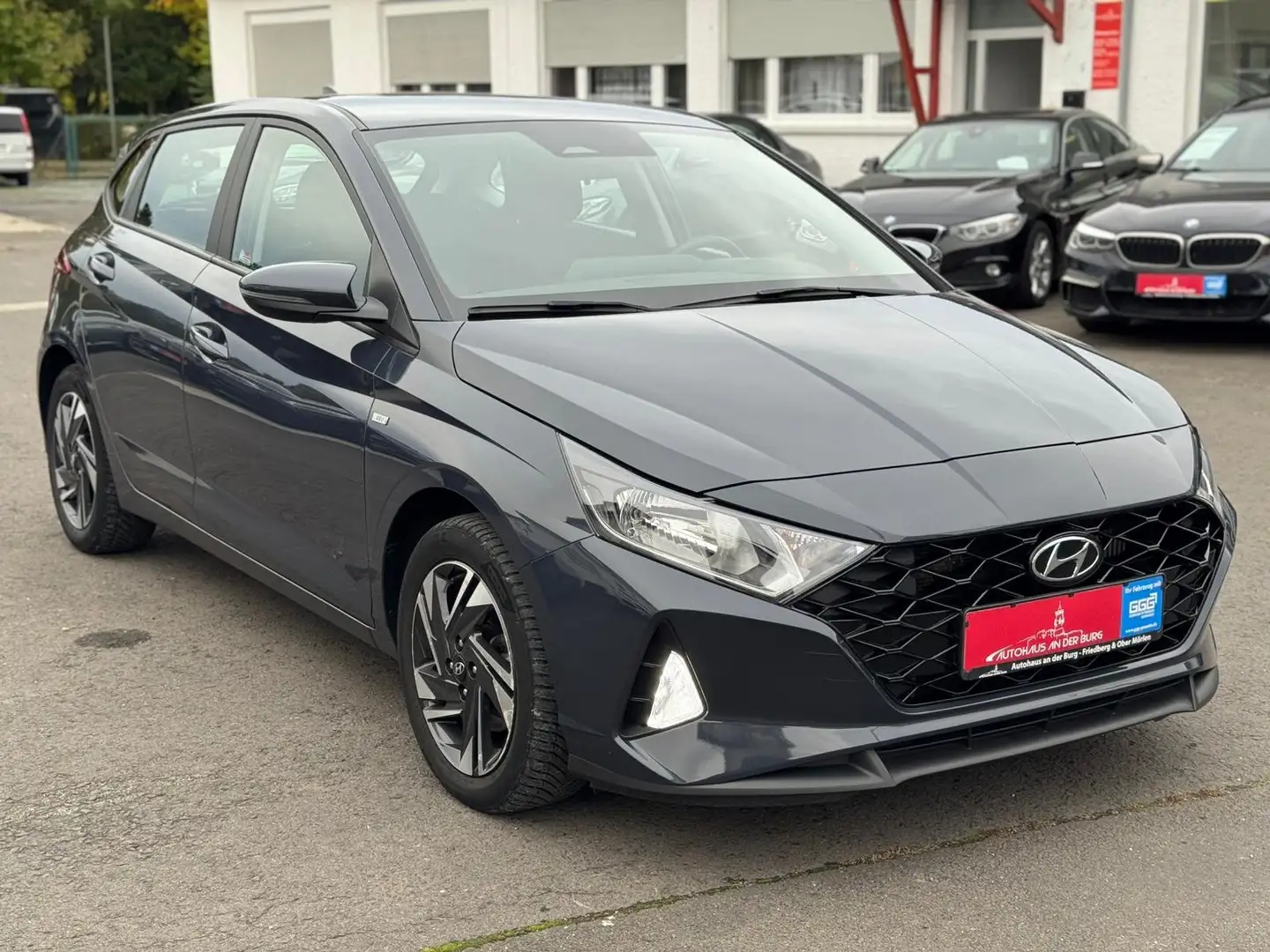 Hyundai i20 Trend Mild-Hybrid *1. Hd + DAB + AppleCarPlay* Grau - 1
