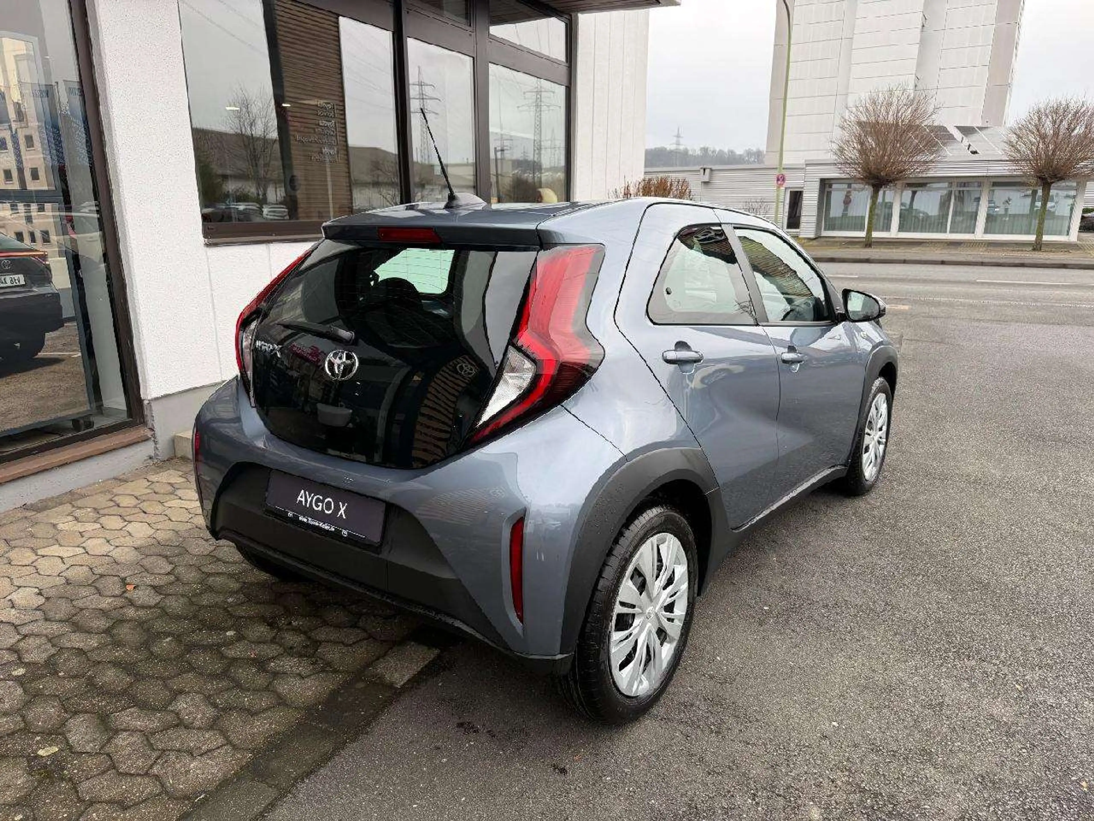 Toyota Aygo X 1.0 L BUSINESS EDITION 5 M/T ACC Kam. PDC — photo 4