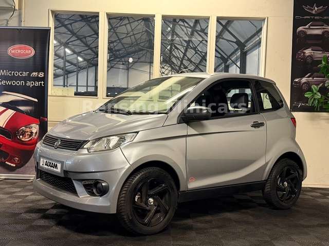 Imagine Aixam City E-City ELKTRO Mopedauto Microcar 45 KM MINI