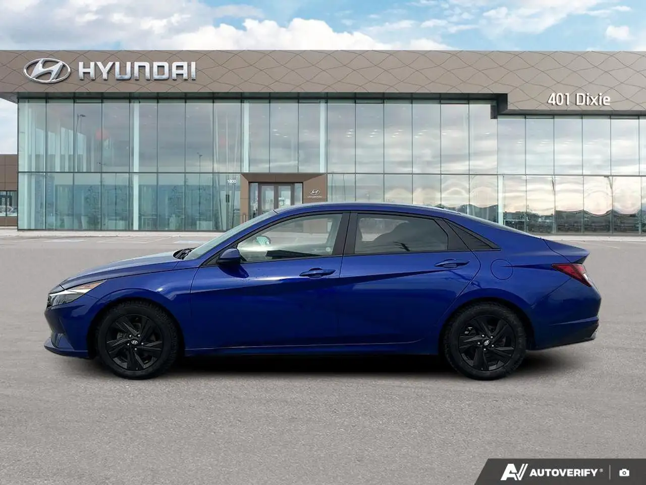 Hyundai ELANTRA снимка Hyundai ELANTRA