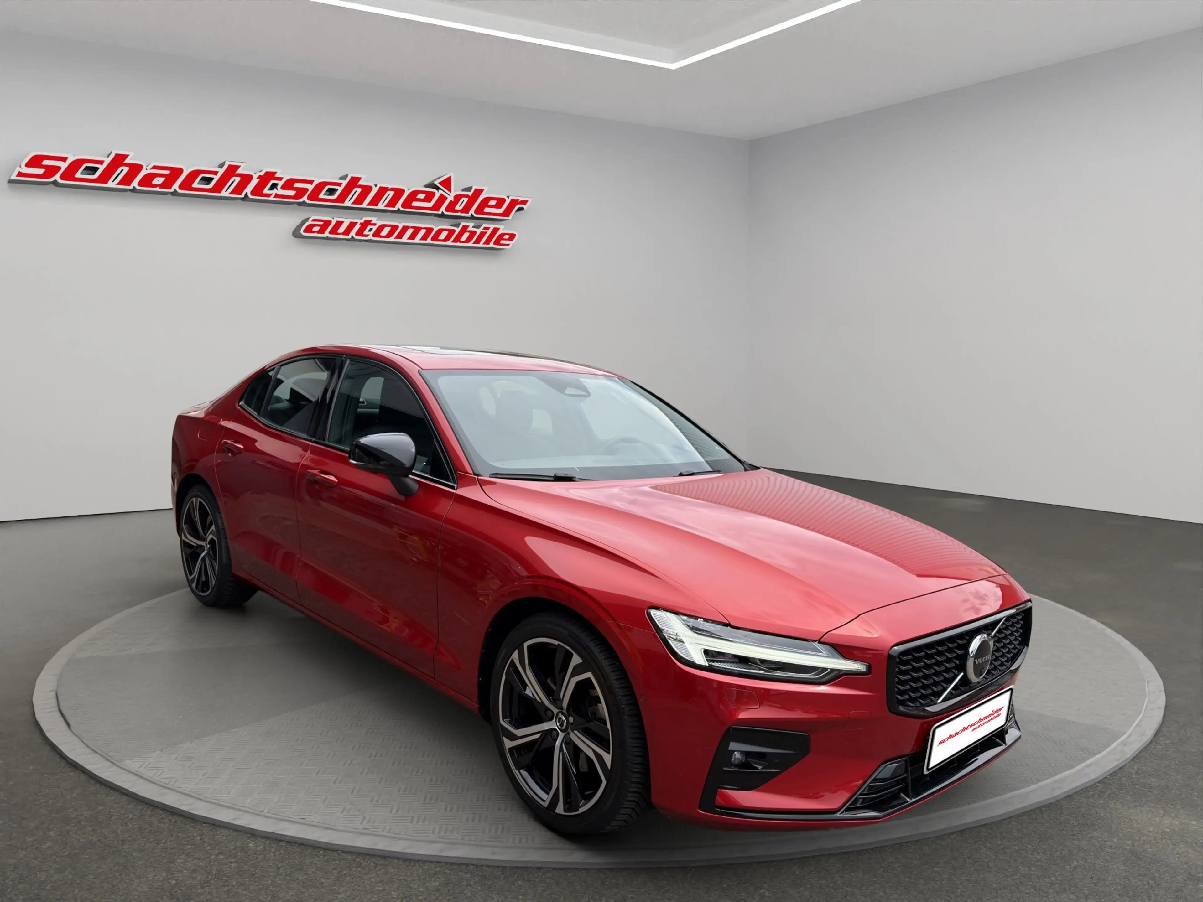 Volvo S60 B4 Plus Dark+Allwetter+Schiebed+360° — photo 4