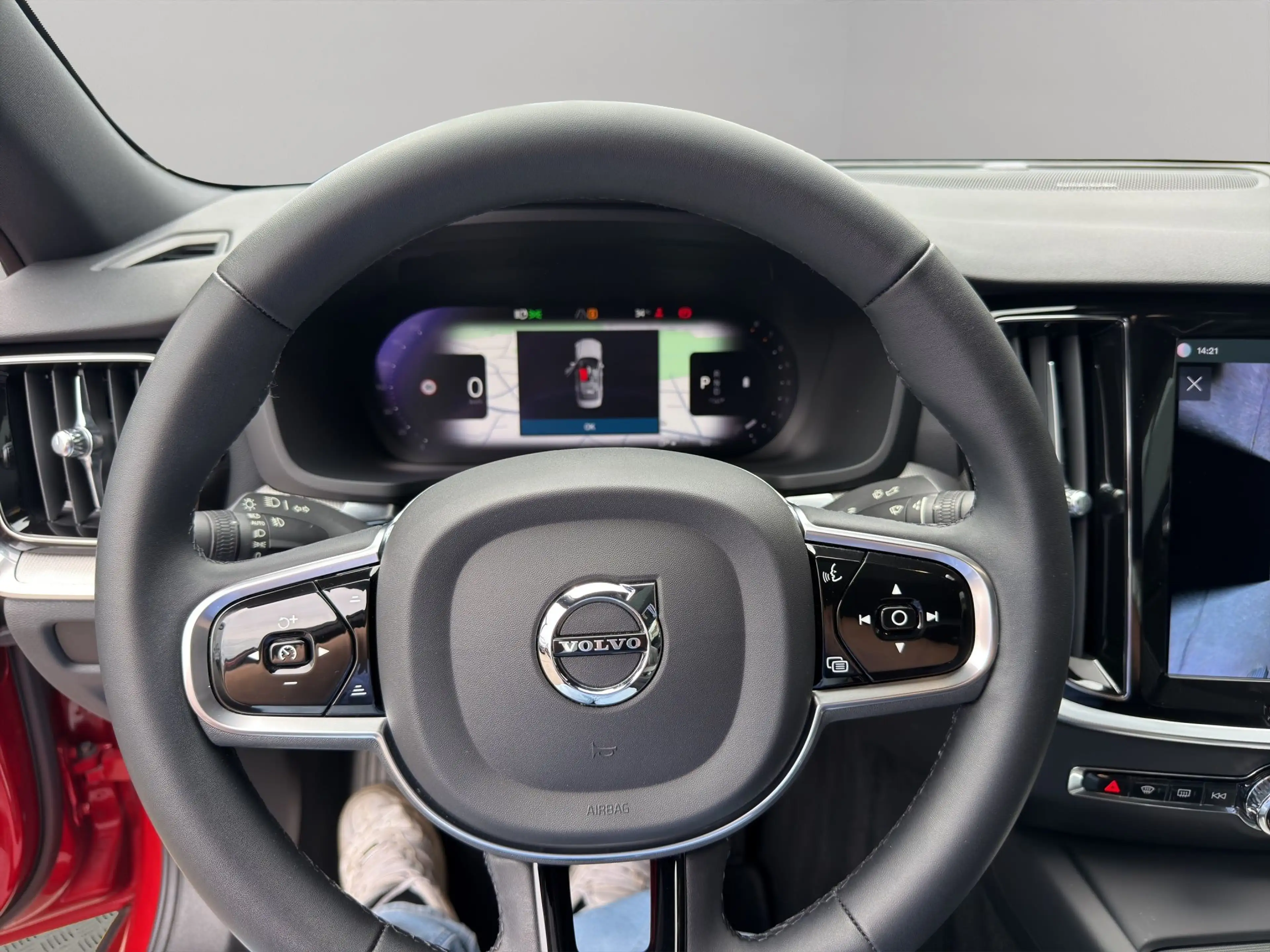 Volvo S60 B4 Plus Dark+Allwetter+Schiebed+360° — photo 6