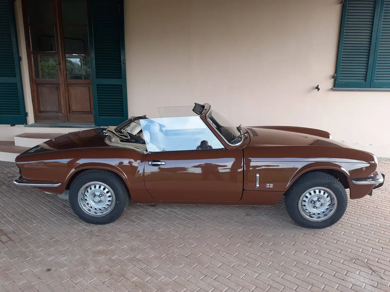 Triumph Spitfire 1500, foto 3