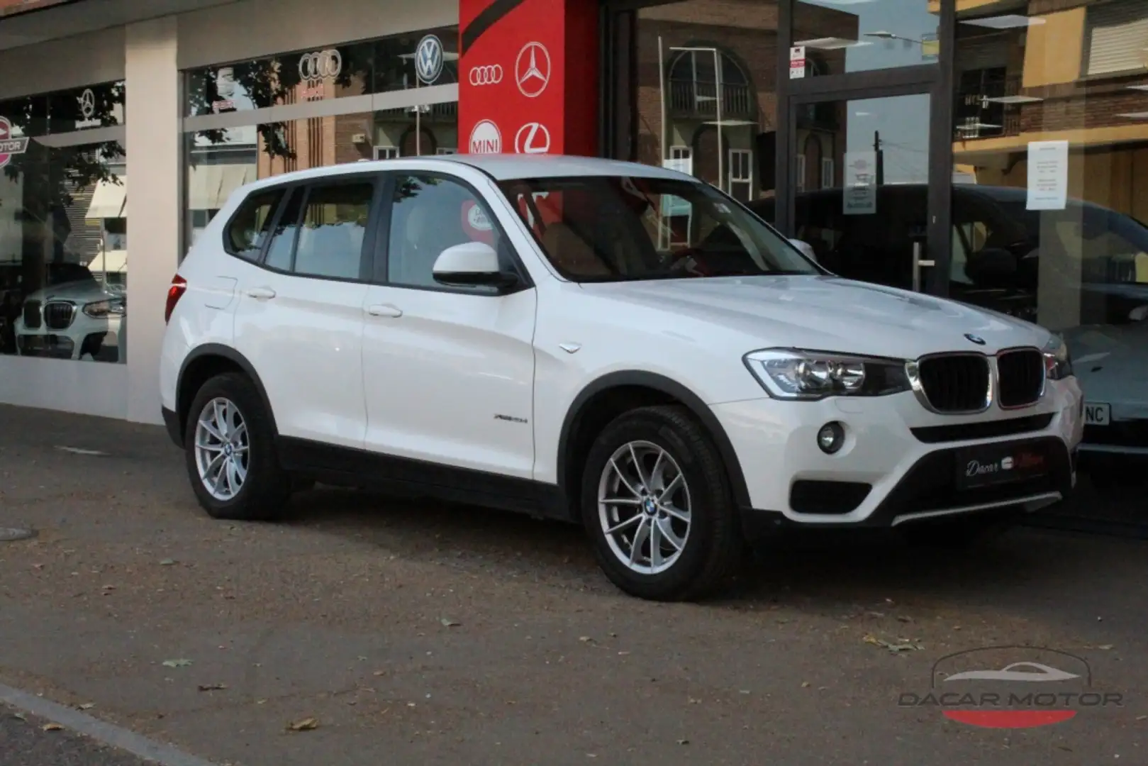 BMW X3 xDrive 20dA Wit - 1