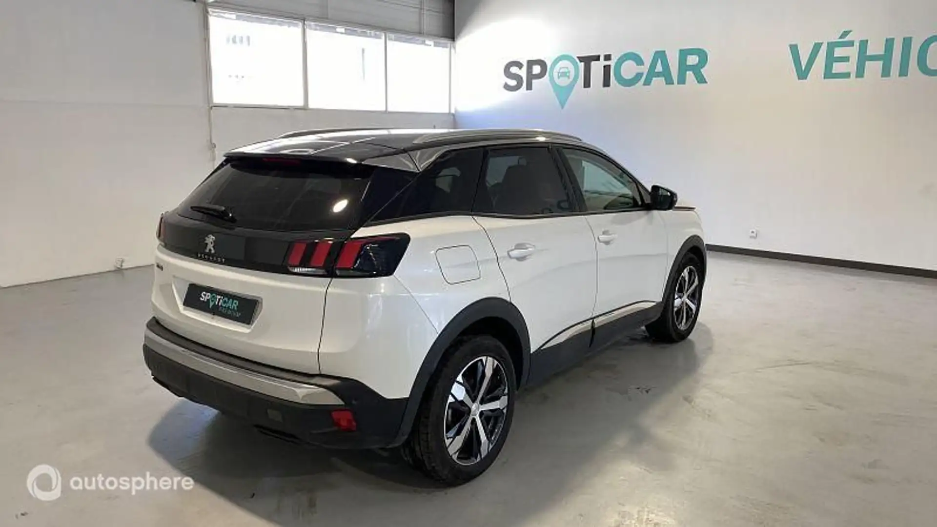 Peugeot 3008 1.2 PureTech 130ch E6.c Allure S\u0026S - 2
