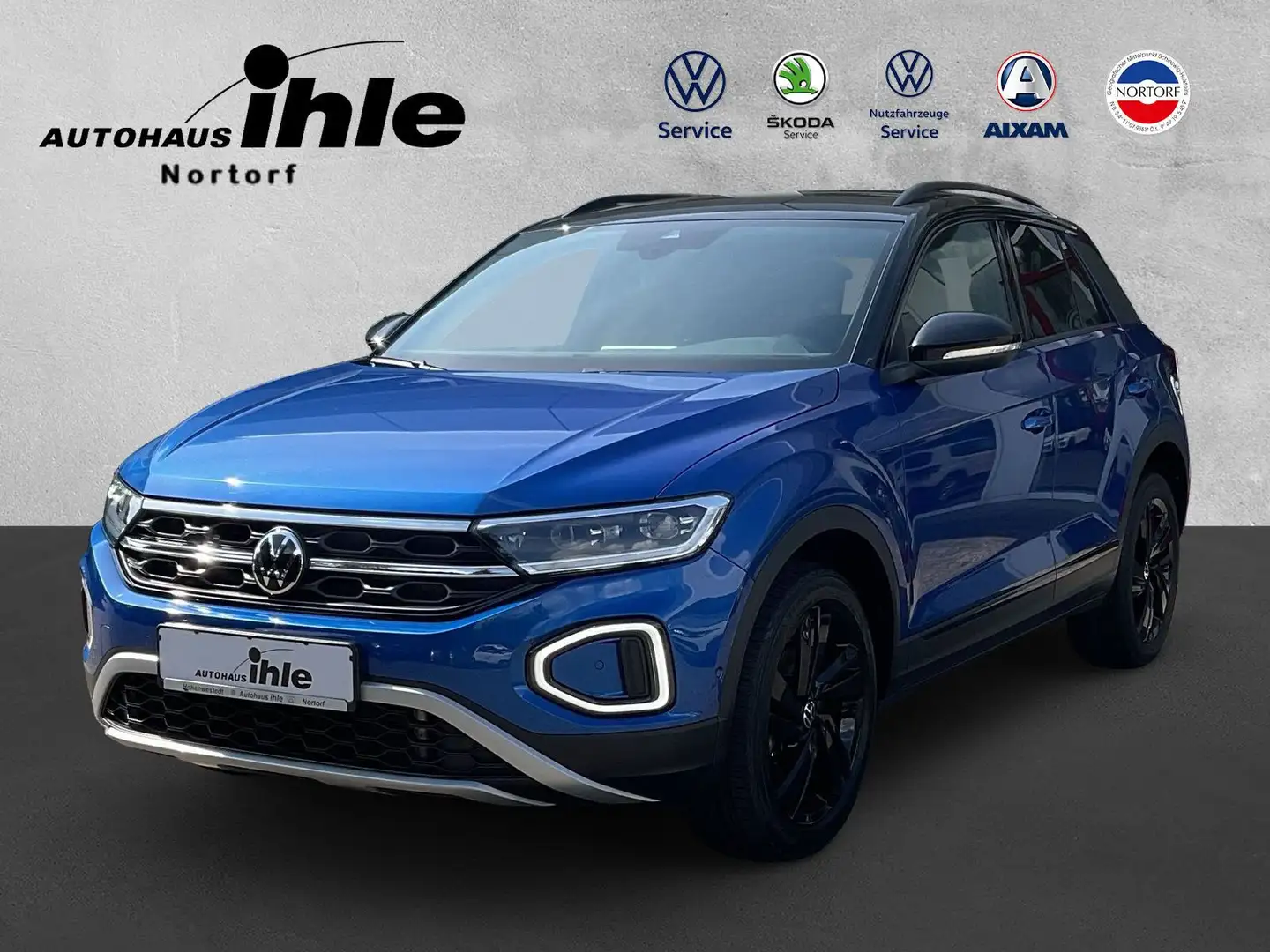 Volkswagen T-Roc 1.5 TSI DSG Style AHK Navi LED ACC Blau - 1