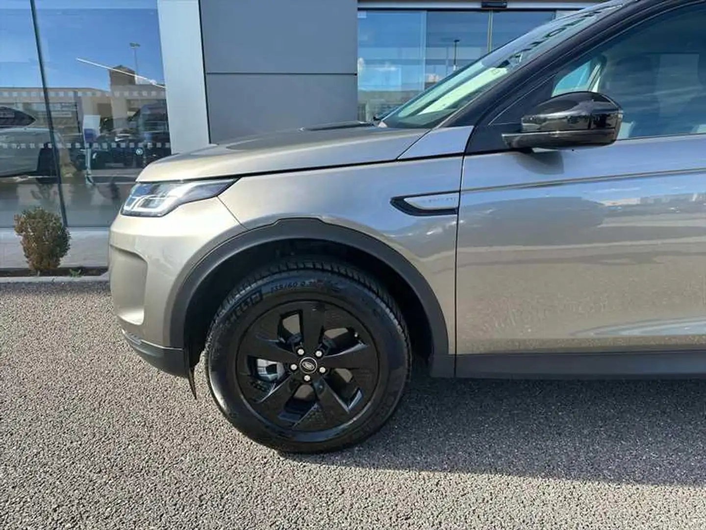 Land Rover Discovery Sport 2.0 eD4 150 CV 2WD SE Blanc - 2