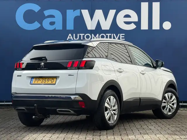 Peugeot 3008 view 6