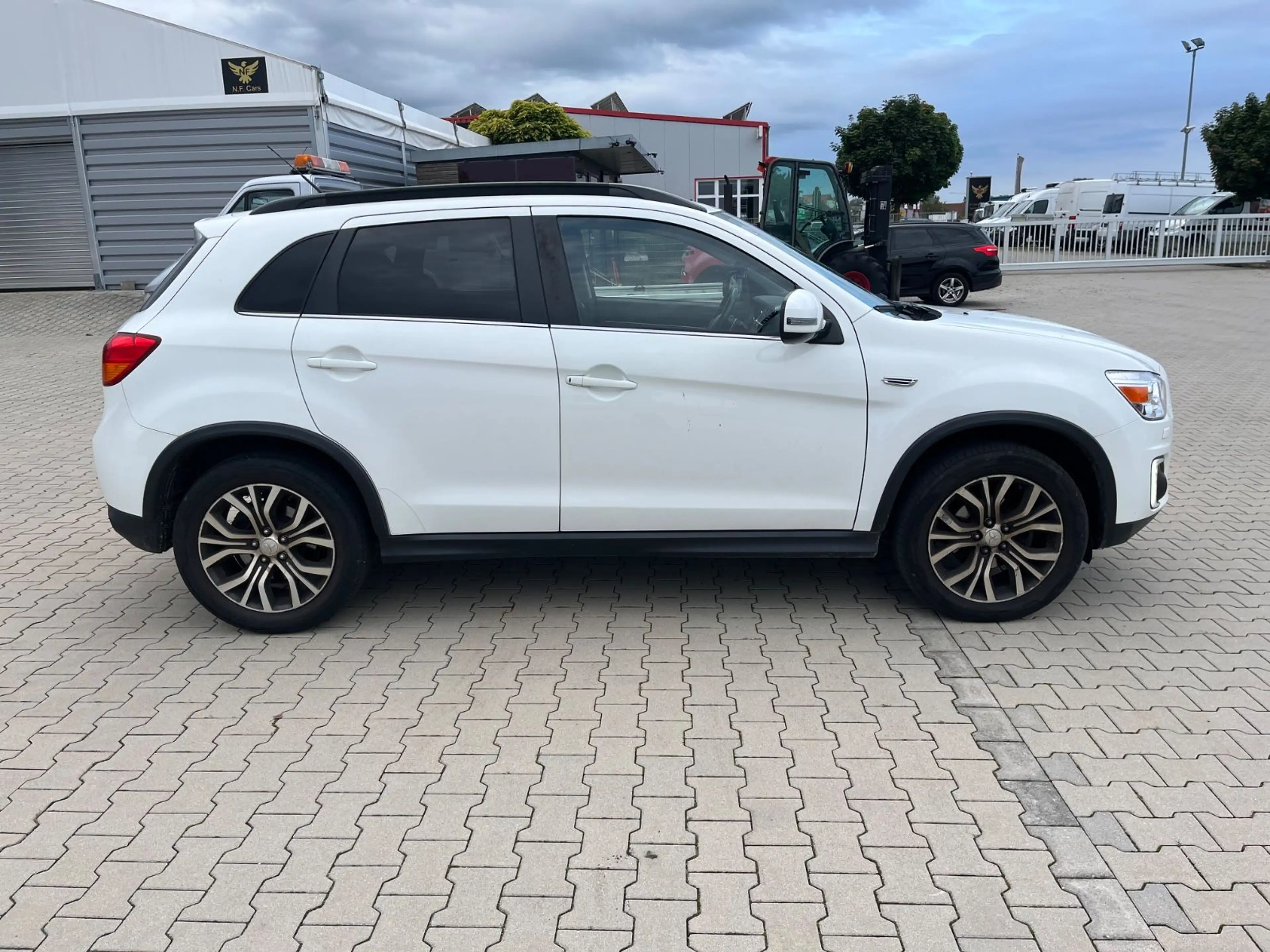 Mitsubishi ASX SUV-Star+ 4WD AHK SHZ,RFK EURO6 — photo 5