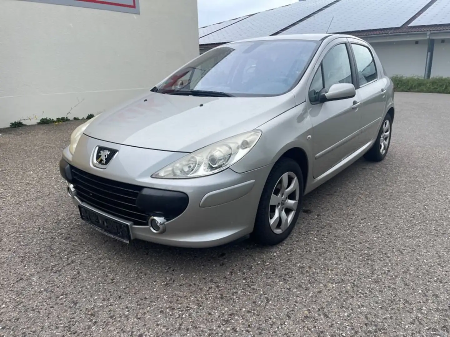 Peugeot 307 307 2.0i 16v XSI Grijs - 1