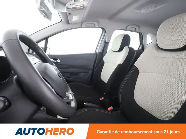 Renault Captur view 10