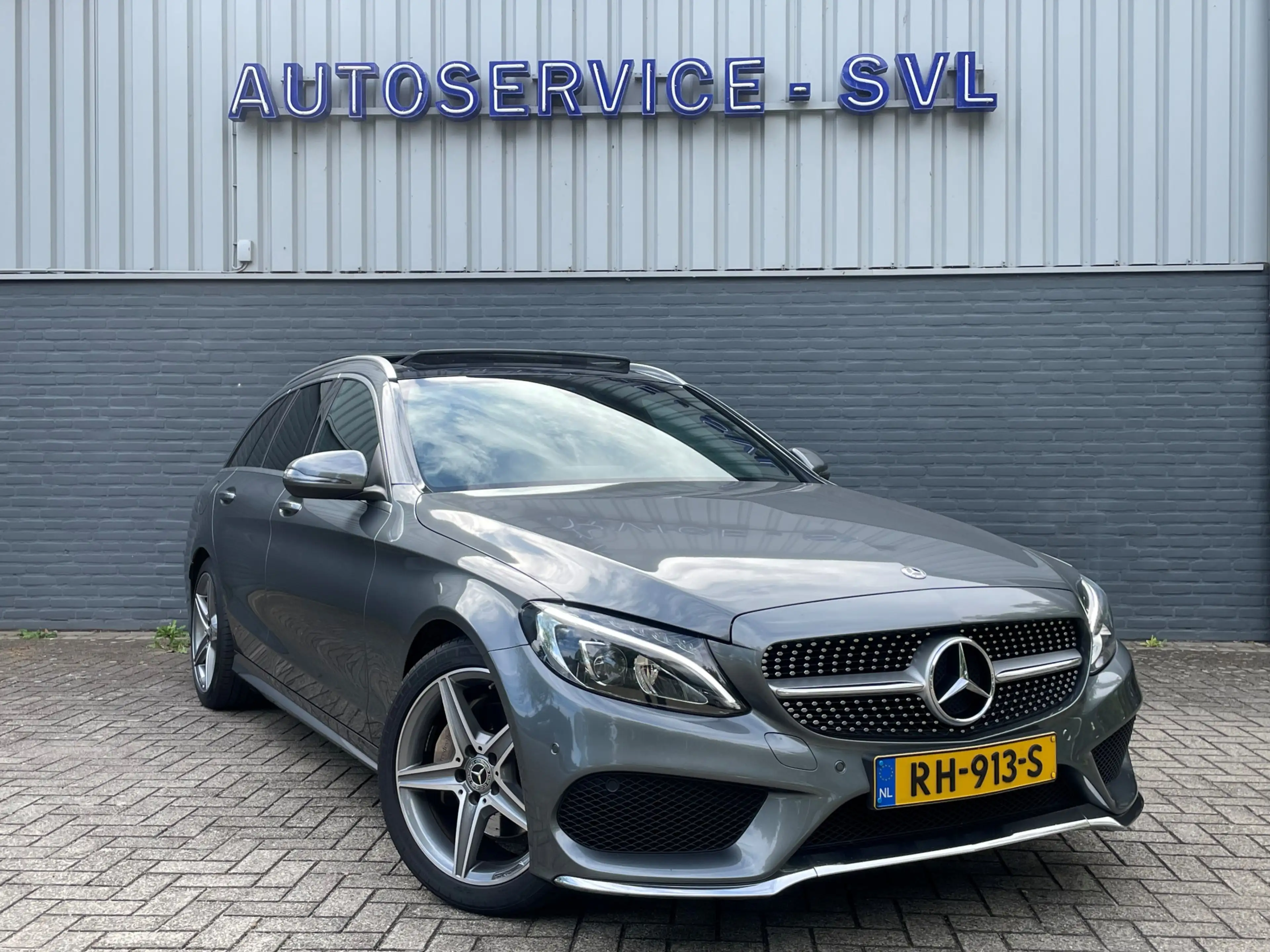 Mercedes-Benz C 180 Estate AMG Sport - Trekhaak - Panoramdak - Camera — photo 8