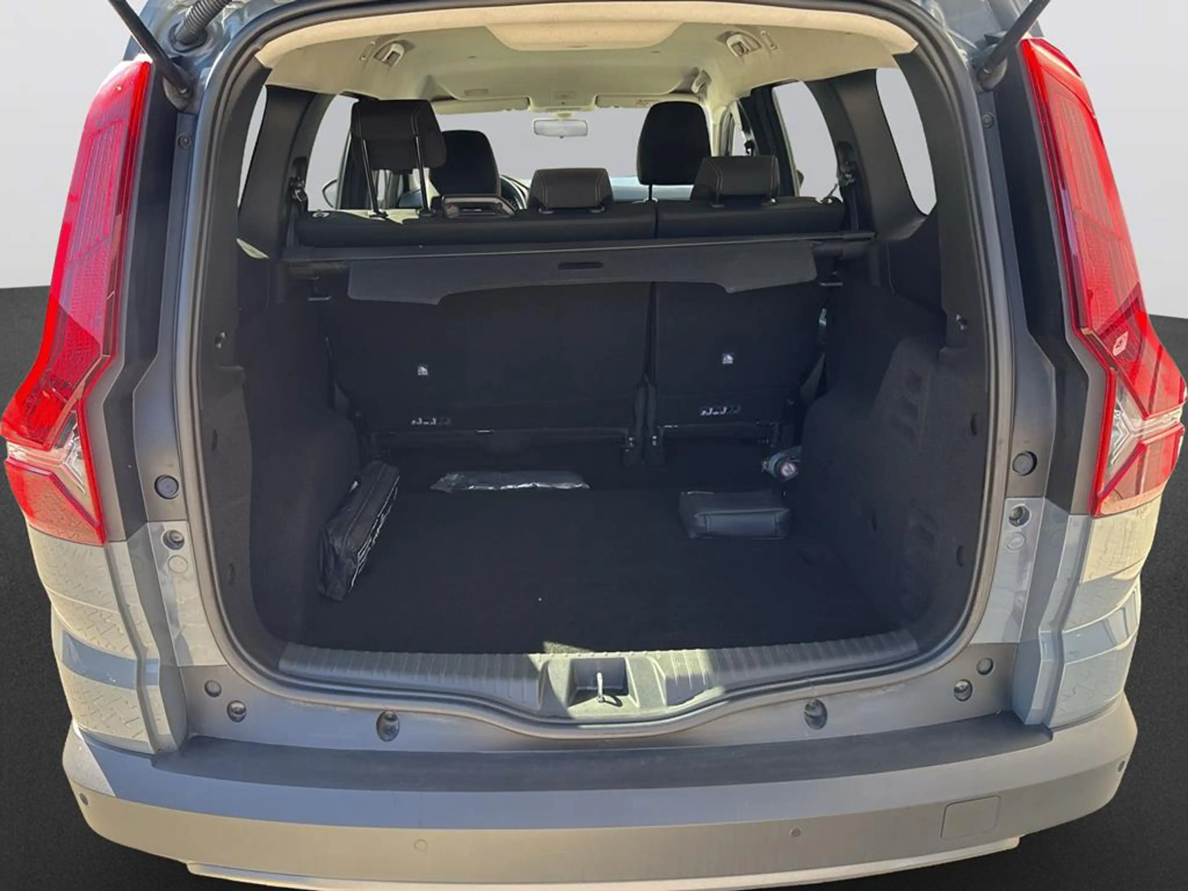 Dacia Jogger 1.0 TCe 100 ECO-G Extreme+ — photo 7
