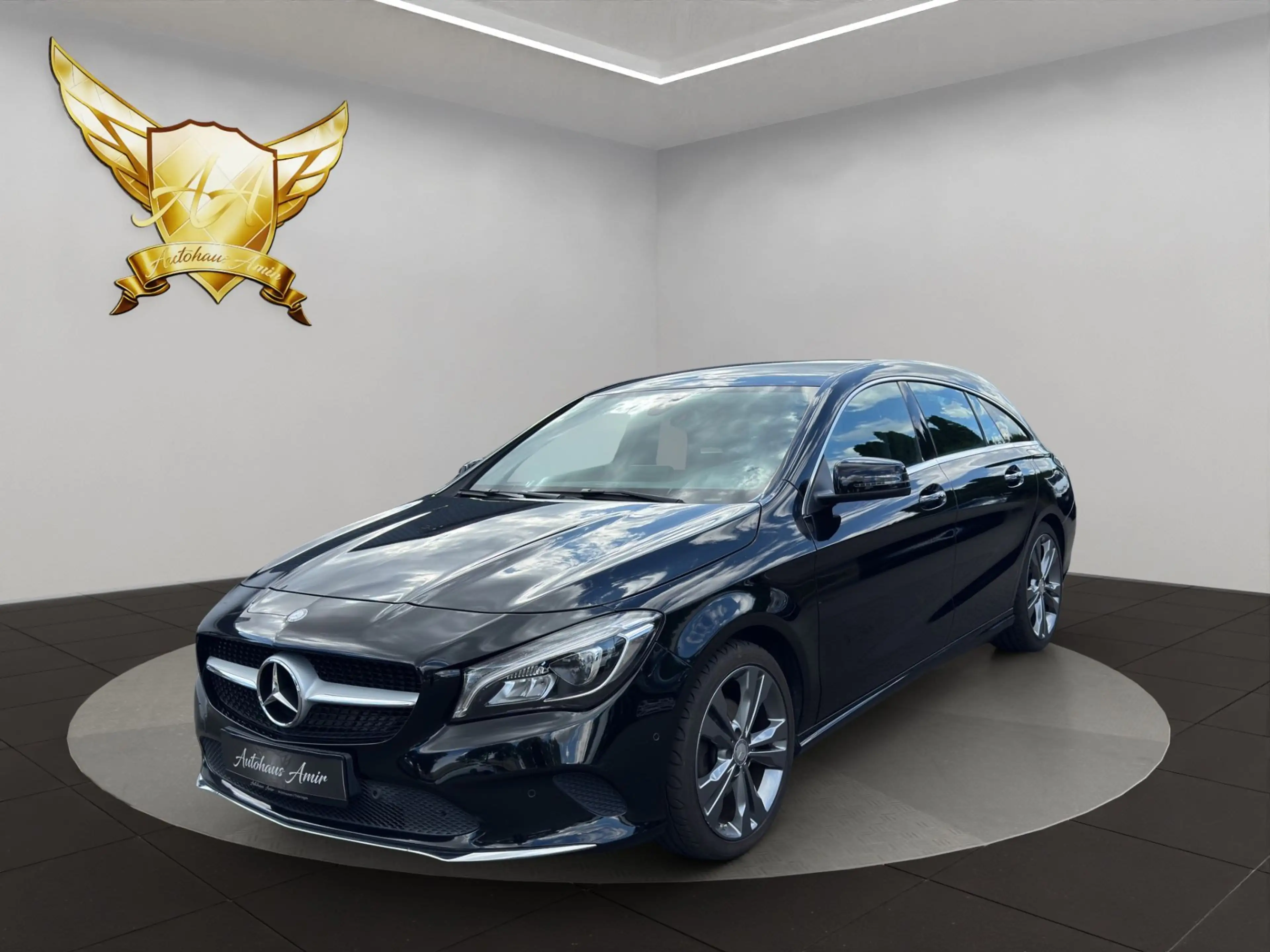 Mercedes-Benz CLA 180 Shooting Brake Score