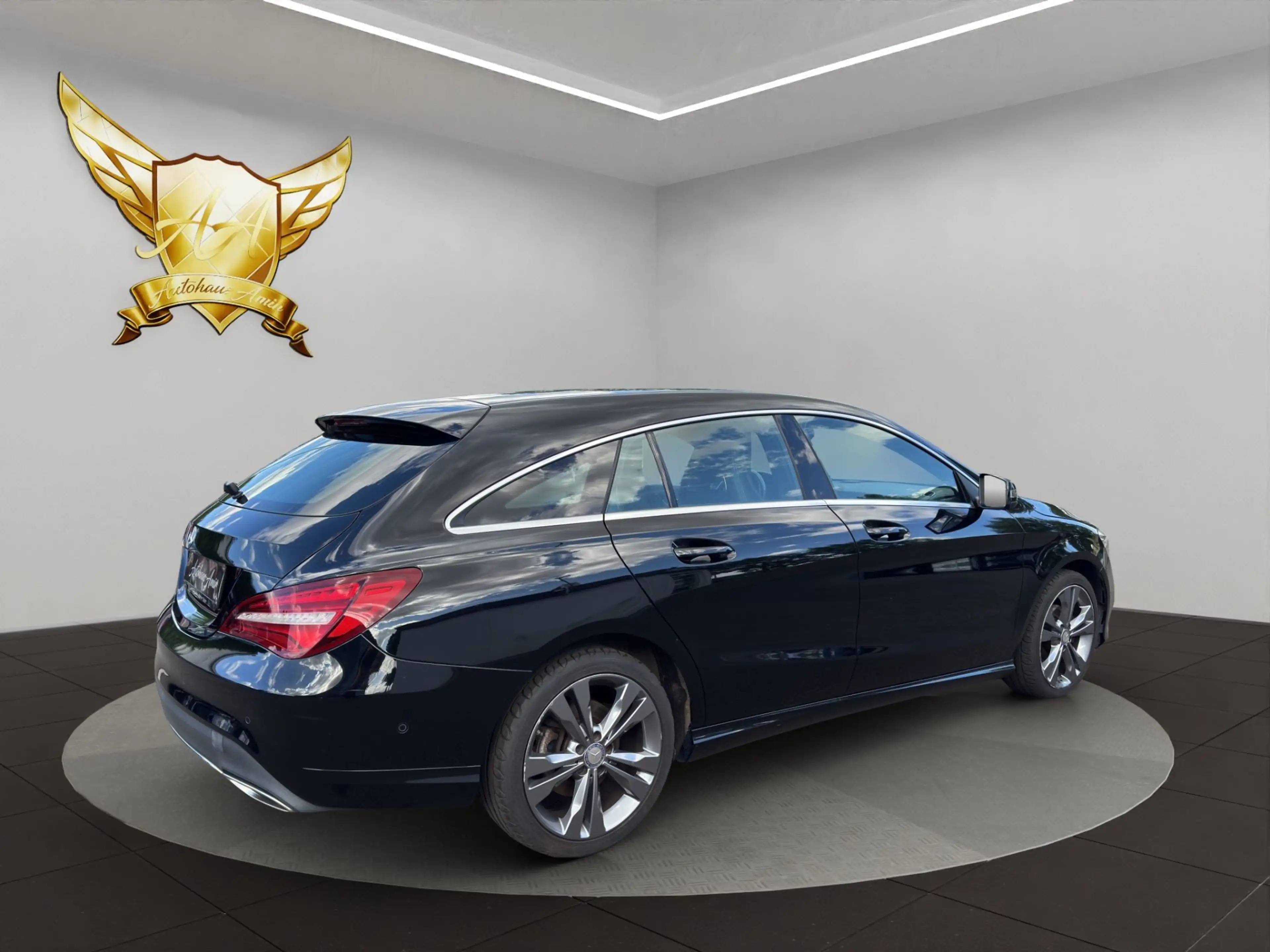 Mercedes-Benz CLA 180 Shooting Brake Score — photo 5