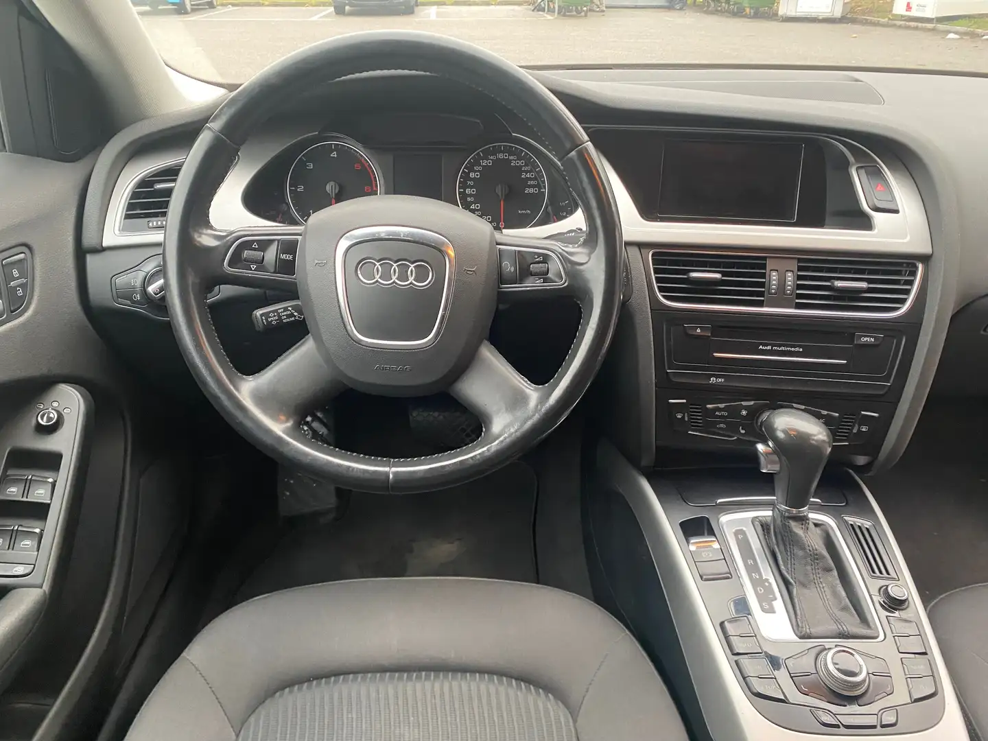 Audi A4 A4. 2.TDI Silber - 2