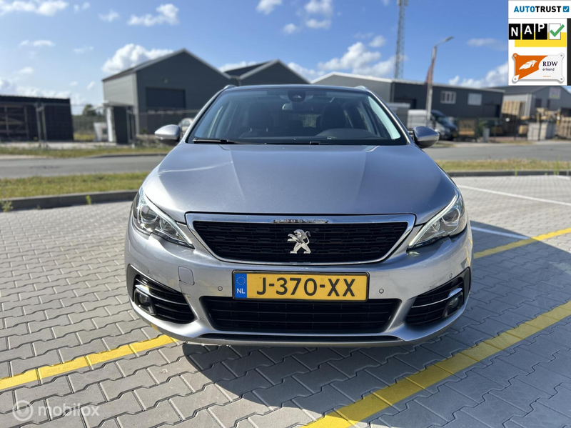 Peugeot 308 SW 1.2 PureTech Allure Pack|CARPLAY|PANO|NAP — photo 8